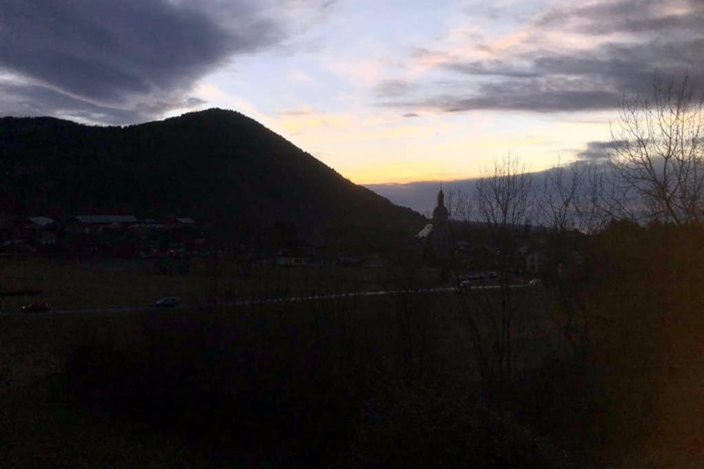 Studio entièrement rénové entre lac et montagne Thollon-les-Memises Exterior foto