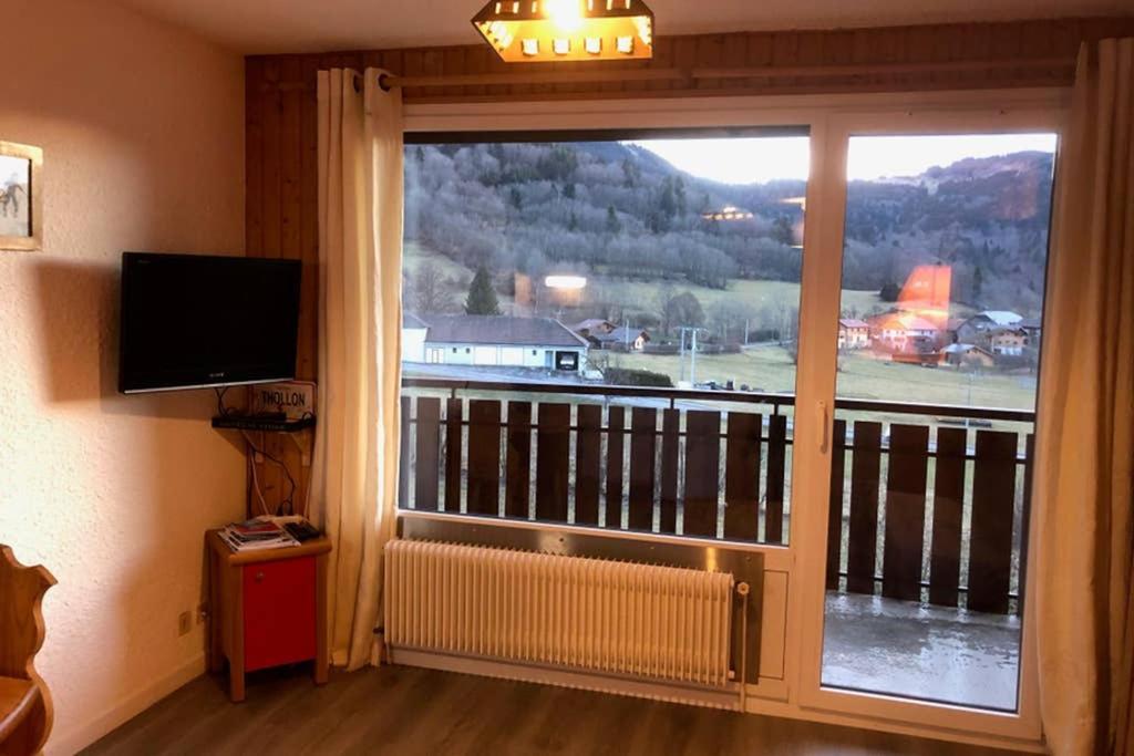 Studio entièrement rénové entre lac et montagne Thollon-les-Memises Exterior foto